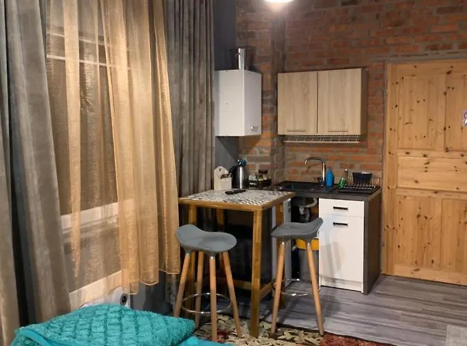 Kepina Zdroj Z Basenem I Ogniskiem Na Jurze Ostrow (Myszkow)